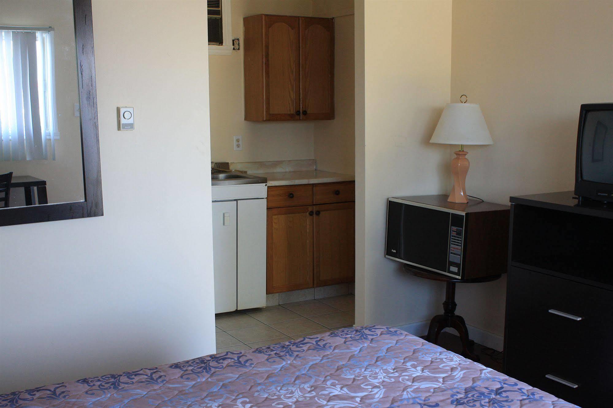 Motel Grand Saint-hubert 2*